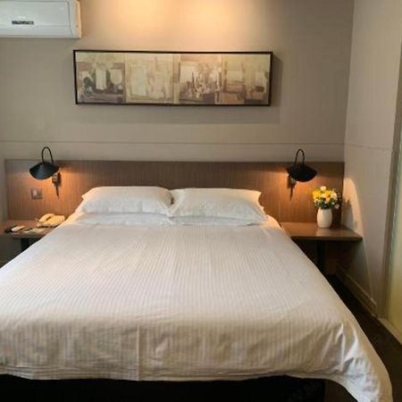Jinjiang Inn Select Nanjing South Railway Station North Square Екстер'єр фото