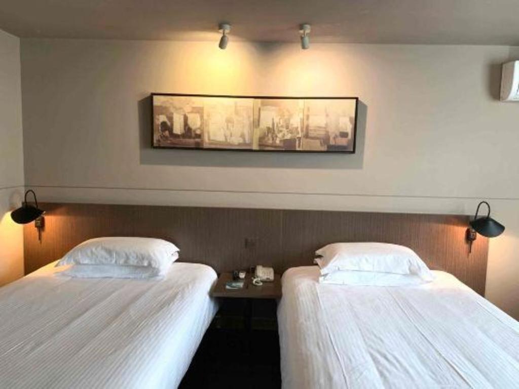 Jinjiang Inn Select Nanjing South Railway Station North Square Екстер'єр фото
