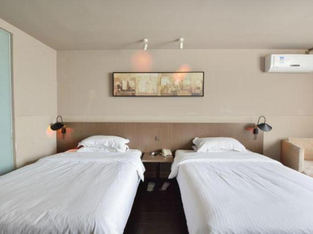 Jinjiang Inn Select Nanjing South Railway Station North Square Екстер'єр фото