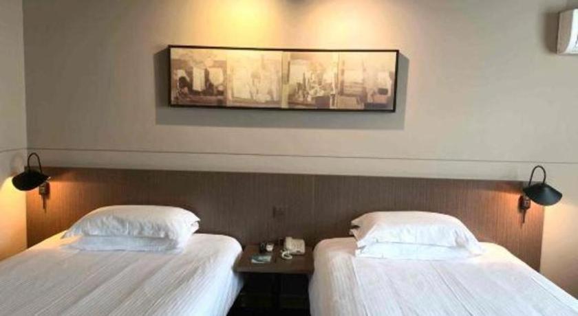 Jinjiang Inn Select Nanjing South Railway Station North Square Екстер'єр фото