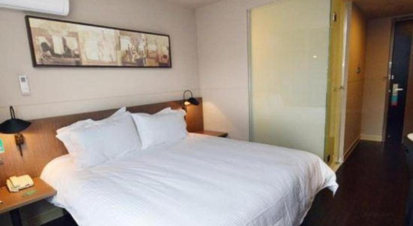 Jinjiang Inn Select Nanjing South Railway Station North Square Екстер'єр фото